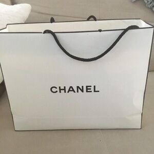♦️Chanel Authentic Bag from Chanel